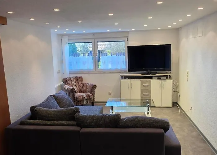 Gemuetliche 2-zimmer-wohnung Mit Top-anbindung 크라일샤임